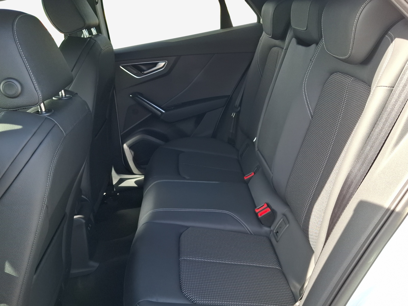 AUDI Q2 35 TFSI advanced S-tronic-image-27