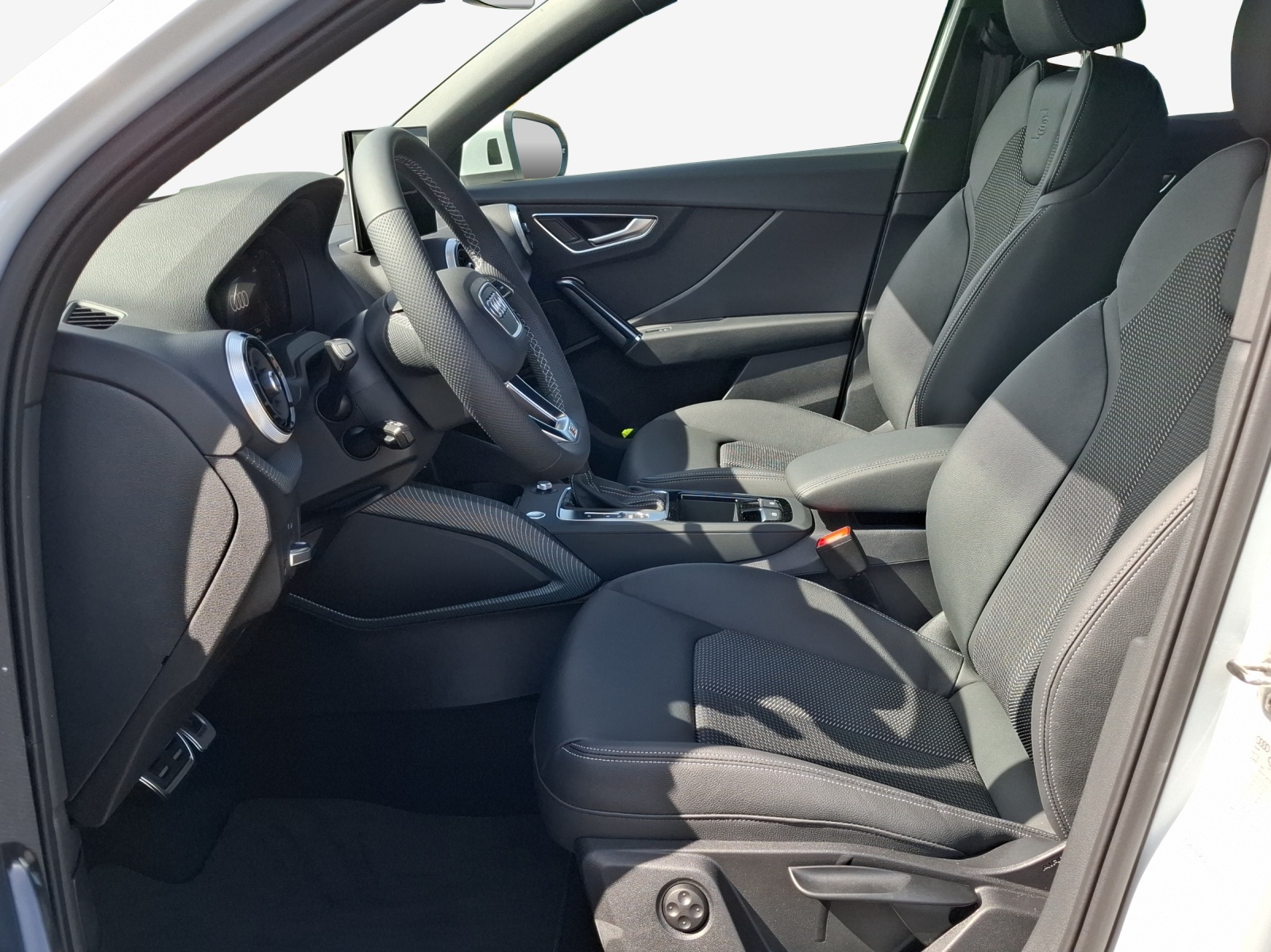 AUDI Q2 35 TFSI advanced S-tronic-image-23