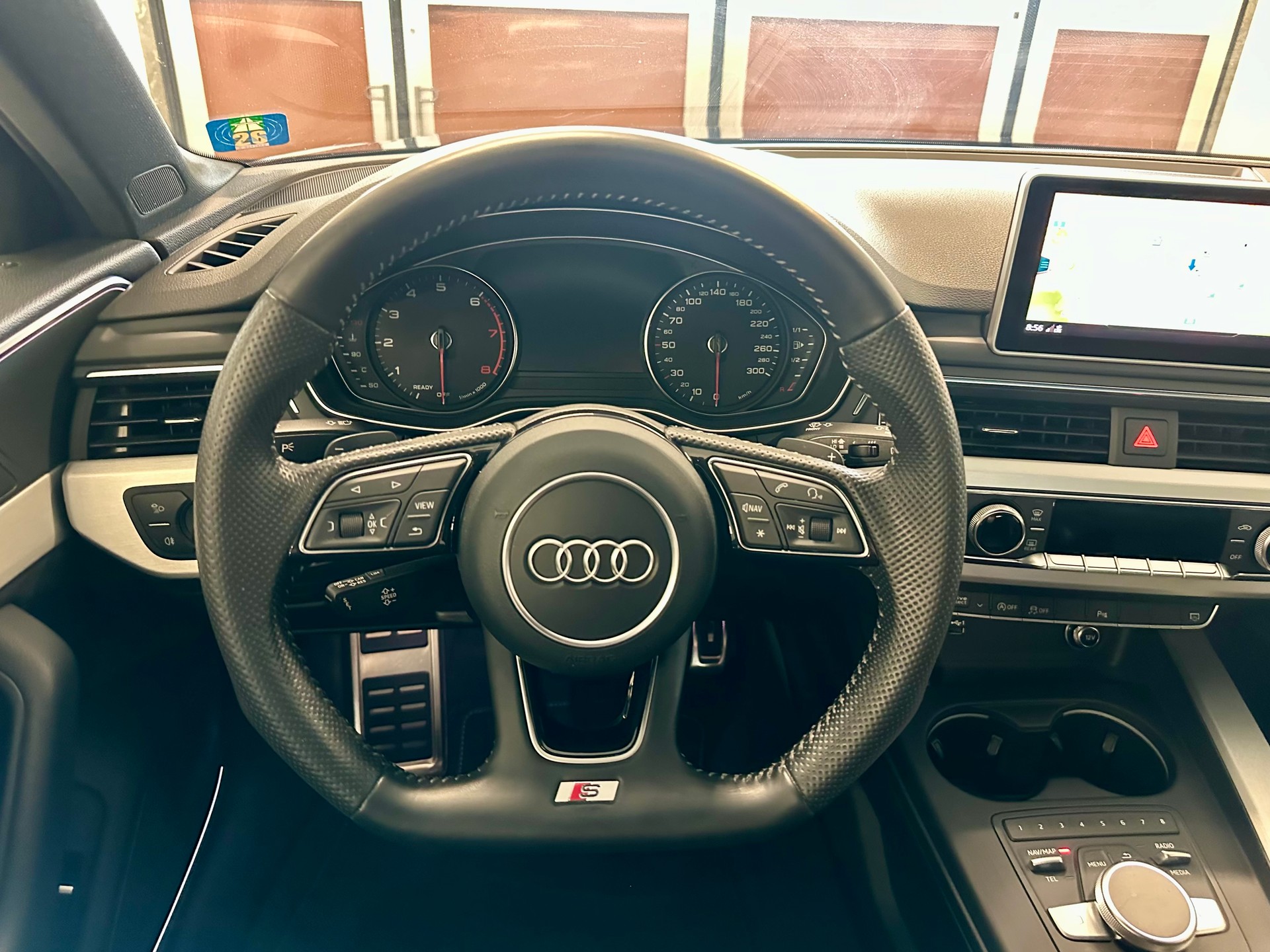 AUDI A4 Avant 2.0 TFSI Sport quattro S-tronic-image-13