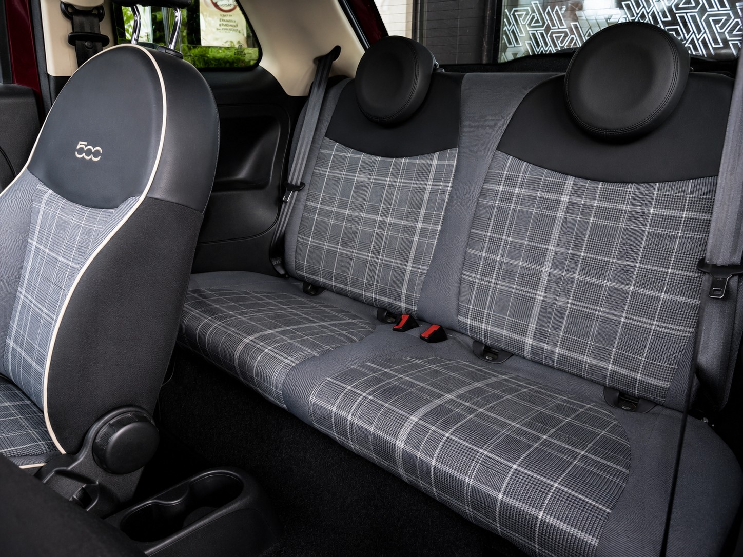 FIAT 500 1.2 Lounge-image-15