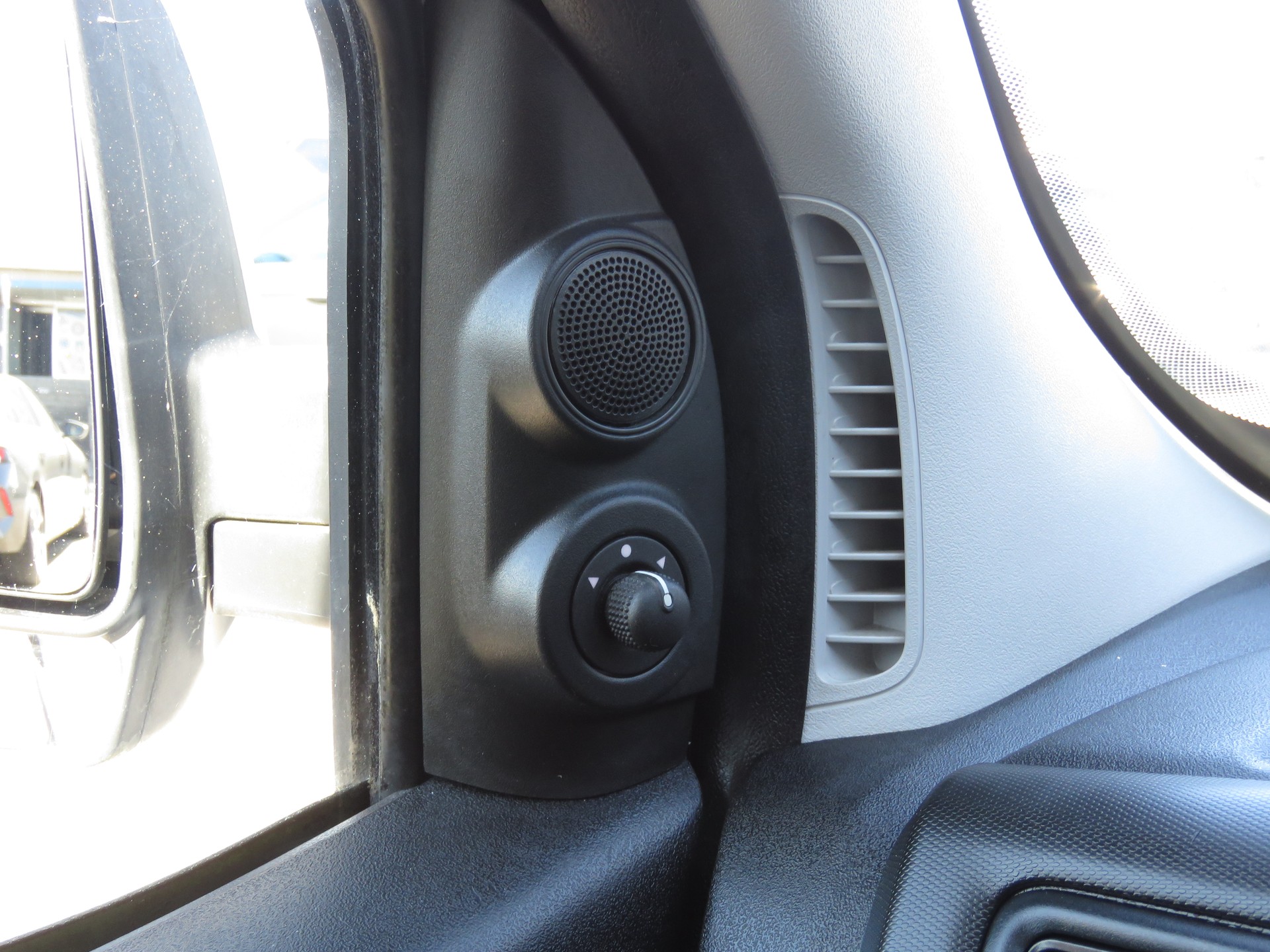 OPEL Combo 1.3 CDTI 2.2 L1H1 (AHK 1.0 t, NL 587 kg)-image-17