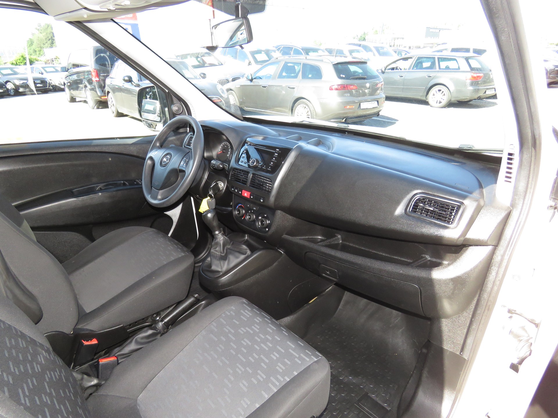 OPEL Combo 1.3 CDTI 2.2 L1H1 (AHK 1.0 t, NL 587 kg)-image-8