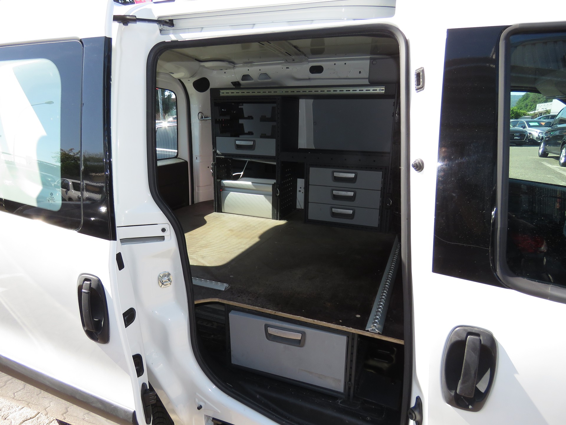 OPEL Combo 1.3 CDTI 2.2 L1H1 (AHK 1.0 t, NL 587 kg)-image-10
