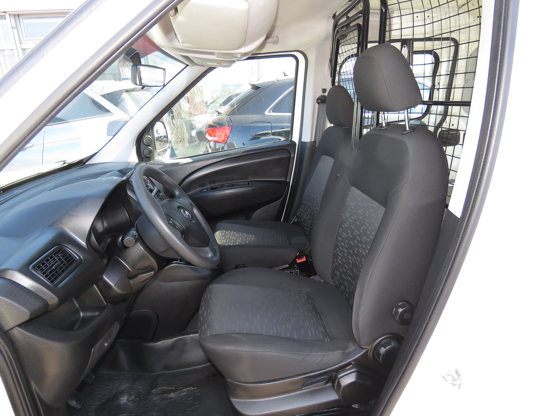 OPEL Combo 1.3 CDTI 2.2 L1H1 (AHK 1.0 t, NL 587 kg)-image-7