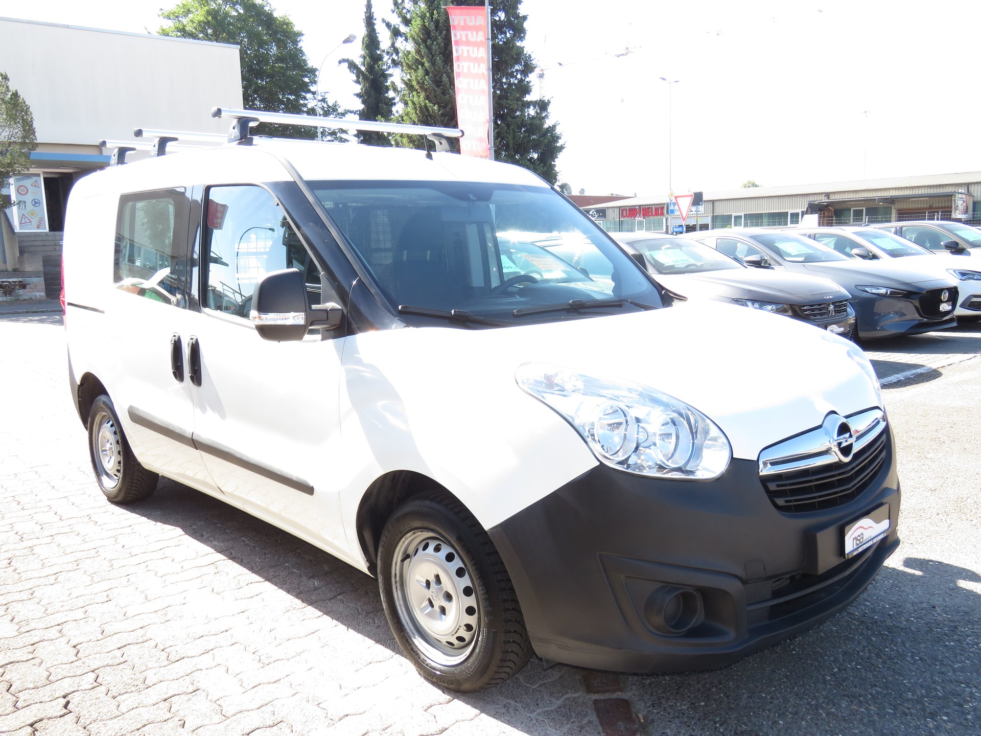 OPEL Combo 1.3 CDTI 2.2 L1H1 (AHK 1.0 t, NL 587 kg)-image-2