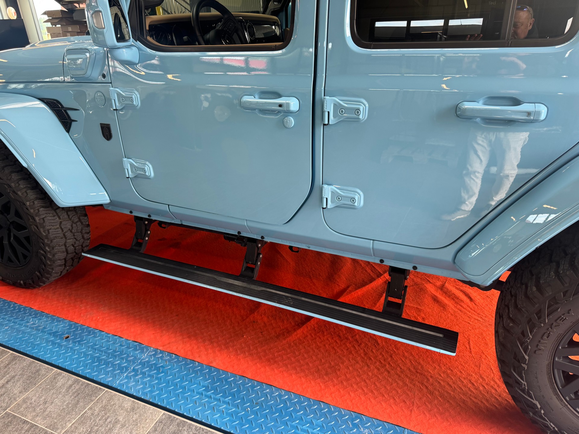 JEEP Unlimited Brute Edition 2.0 4Xe Skyone-image-8
