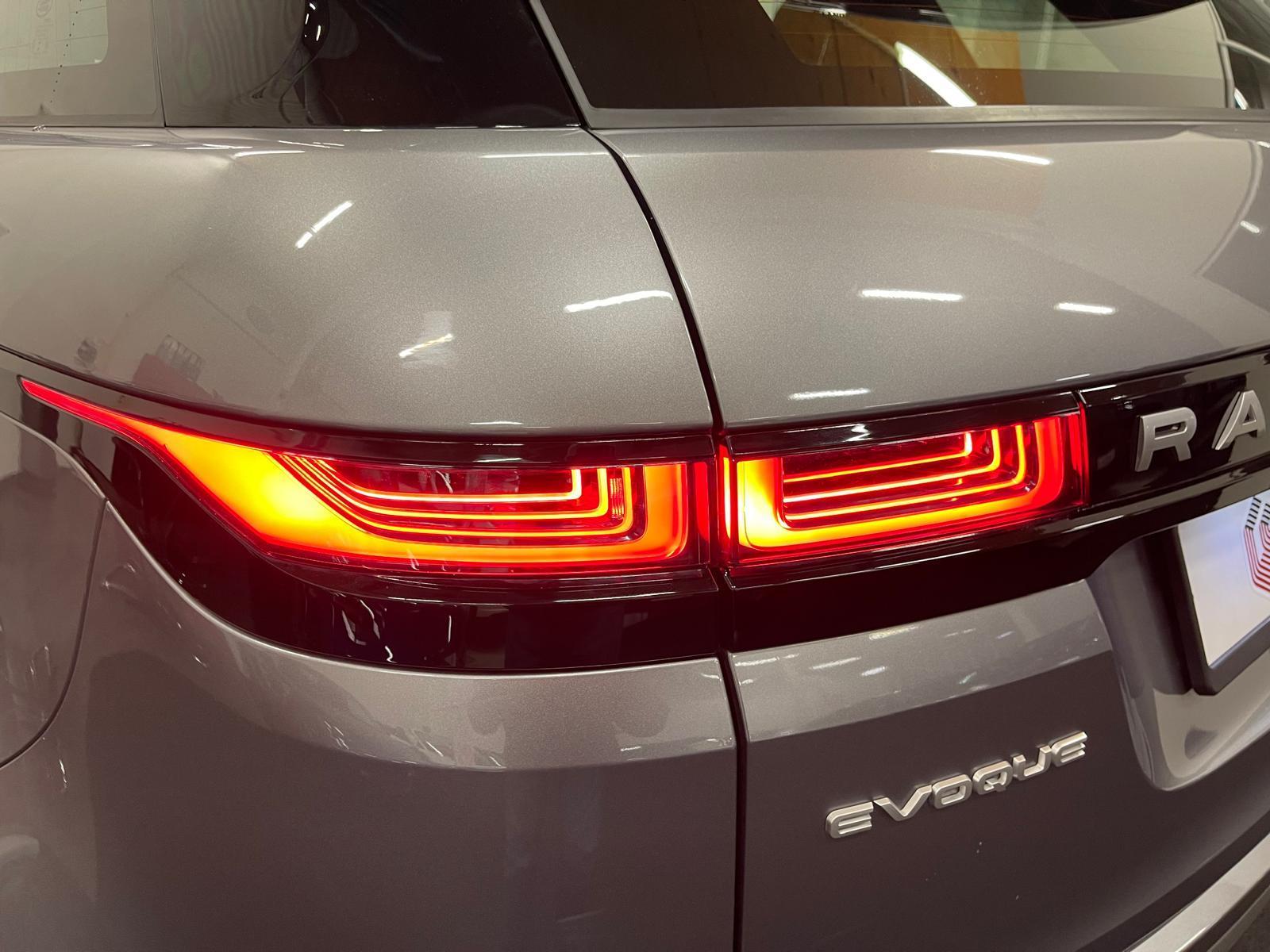 LAND ROVER Range Rover Evoque 2.0 T S-image-8