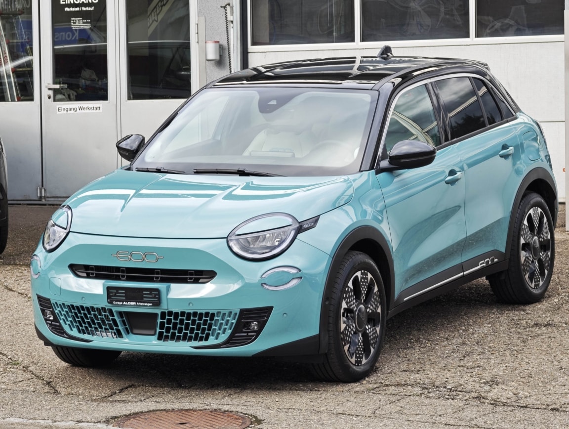 FIAT 600 1.2 Hybrid 145 La Prima-image-1