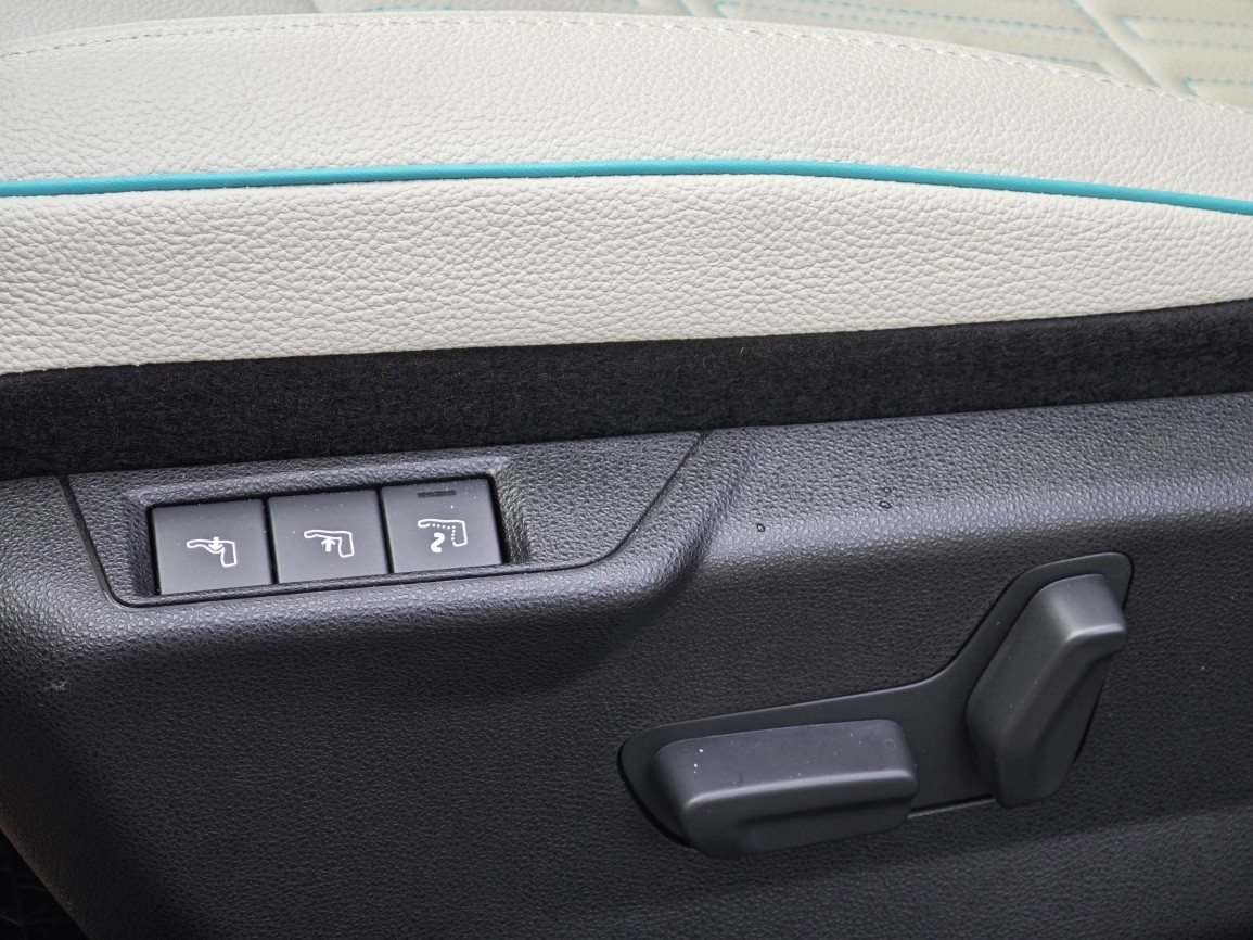 FIAT 600 1.2 Hybrid 145 La Prima-image-14