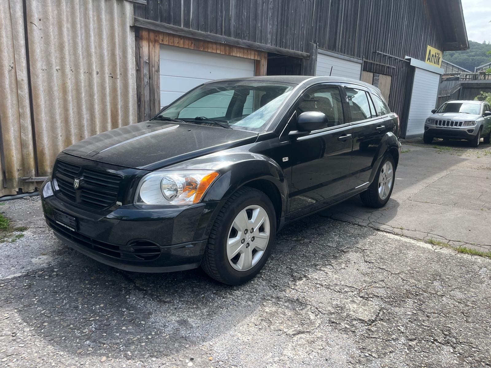 DODGE Caliber 1.8 SE-image-1