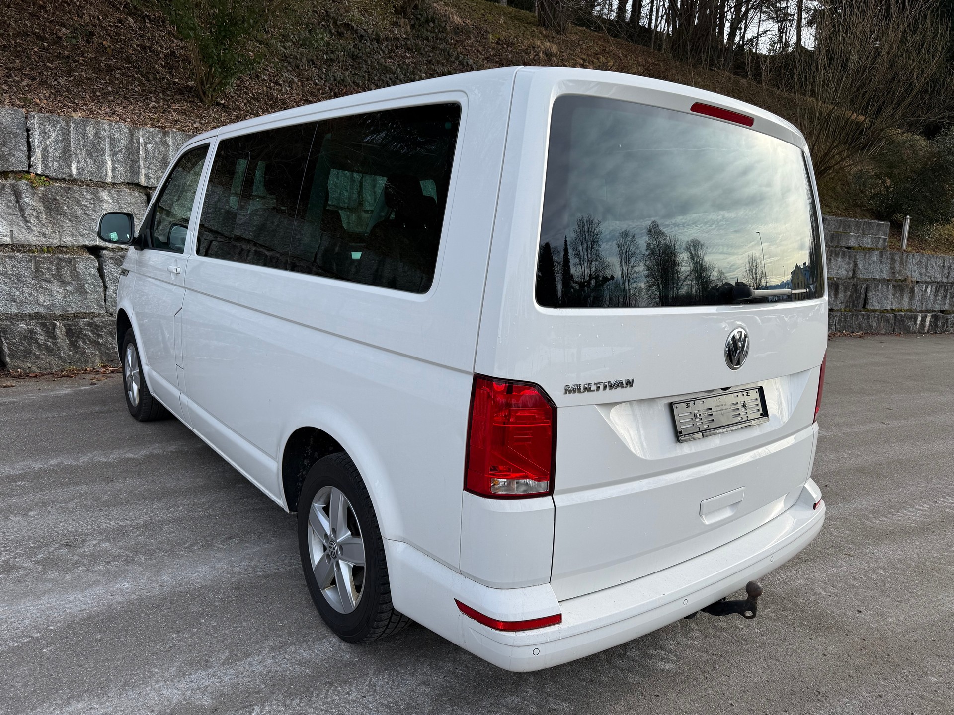 VW T6.1 Multivan 2.0 TDI Comfortline DSG-image-5