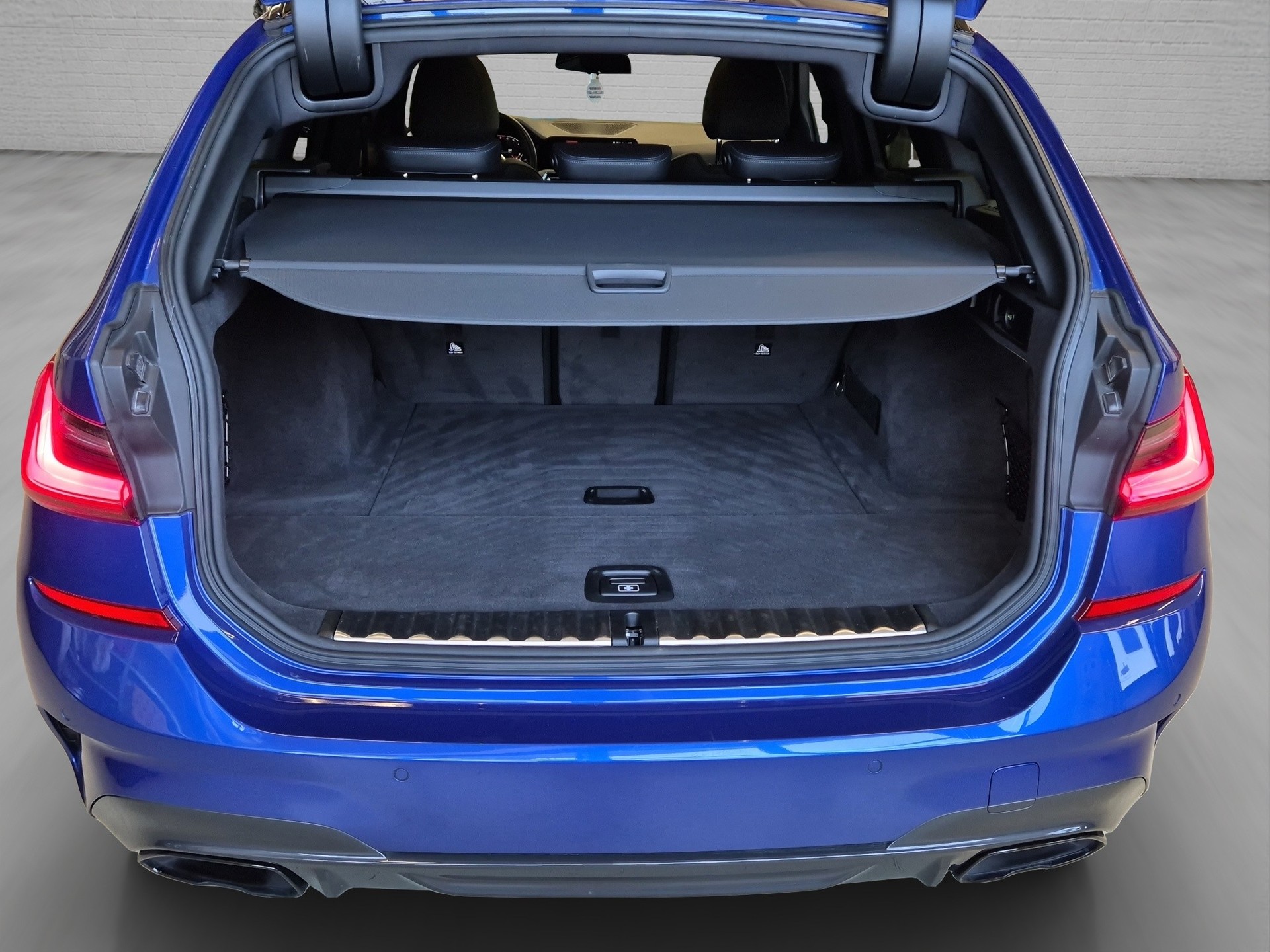 BMW M340i xDrive 48V Touring Steptronic, Portimao Blau-image-29