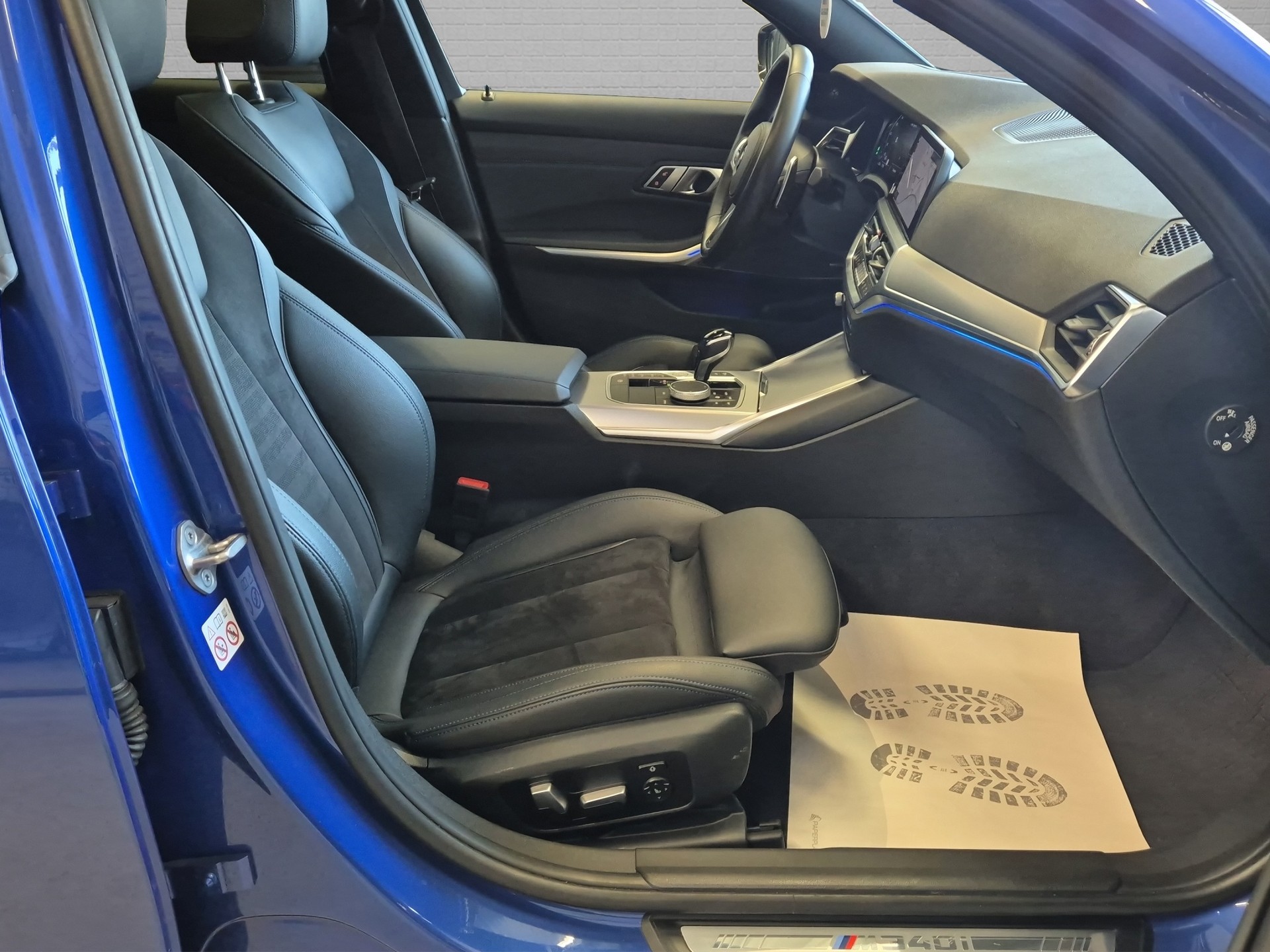 BMW M340i xDrive 48V Touring Steptronic, Portimao Blau-image-17