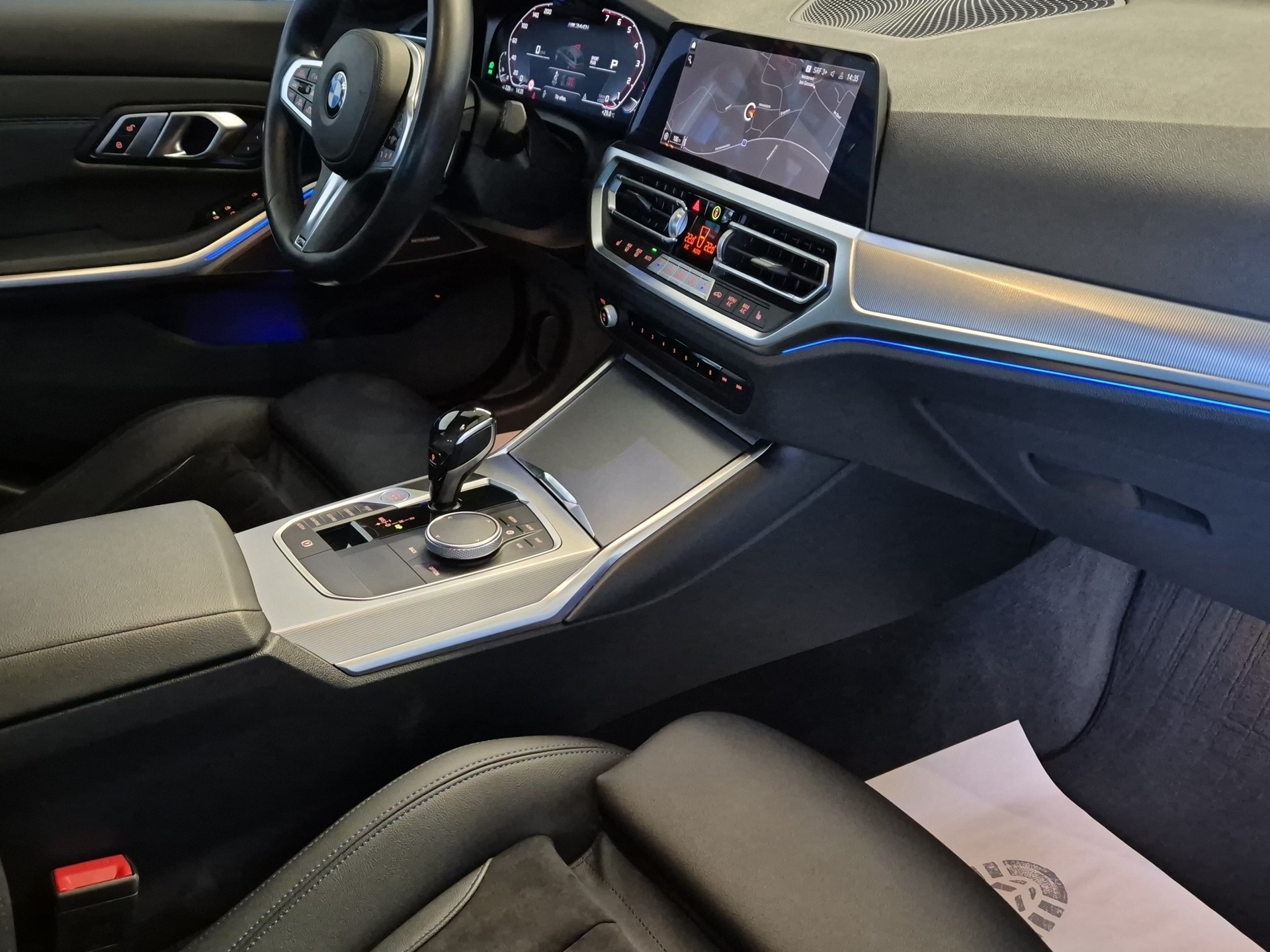 BMW M340i xDrive 48V Touring Steptronic, Portimao Blau-image-23