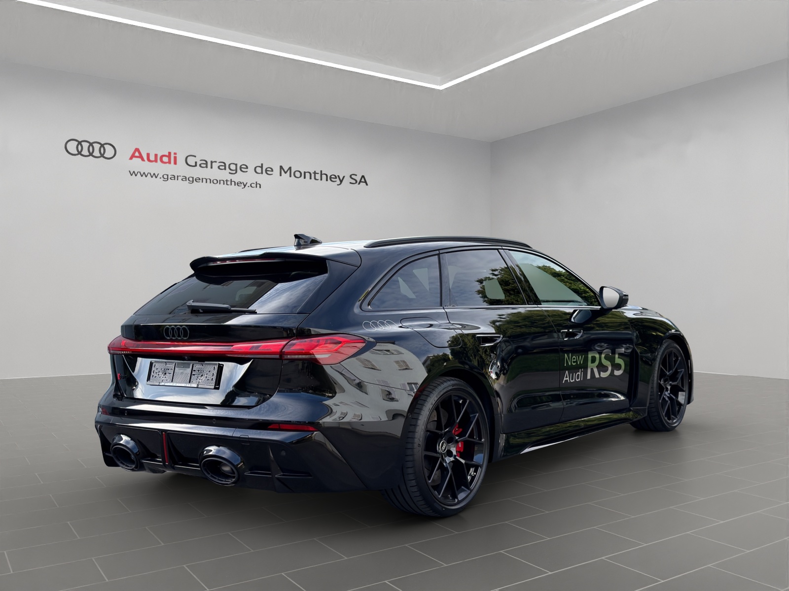 AUDI RS 5 Avant TFSI 470 kW Tiptronic quattro-image-2