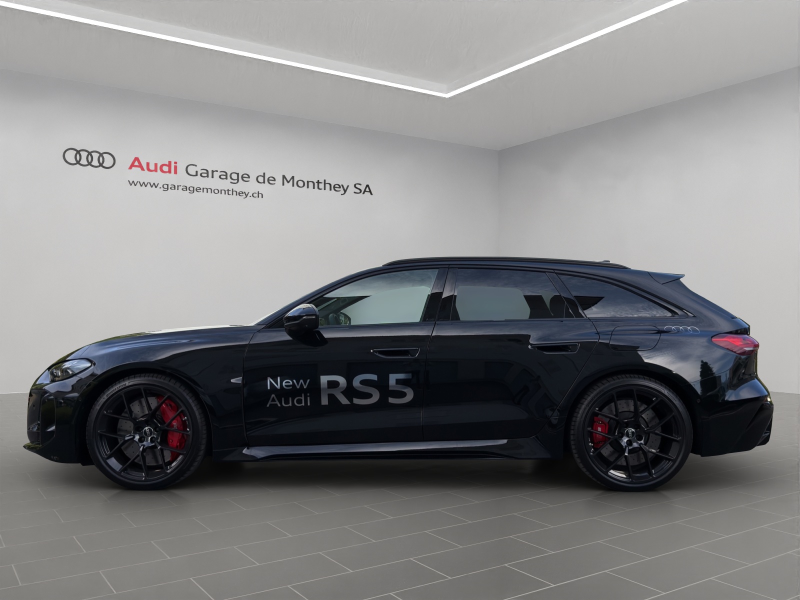 AUDI RS 5 Avant TFSI 470 kW Tiptronic quattro-image-4
