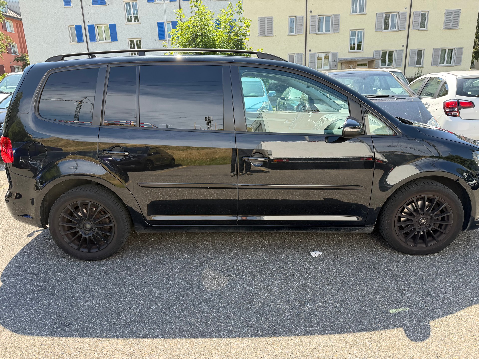 VW Touran 1.4 TSI Trendline-image-2