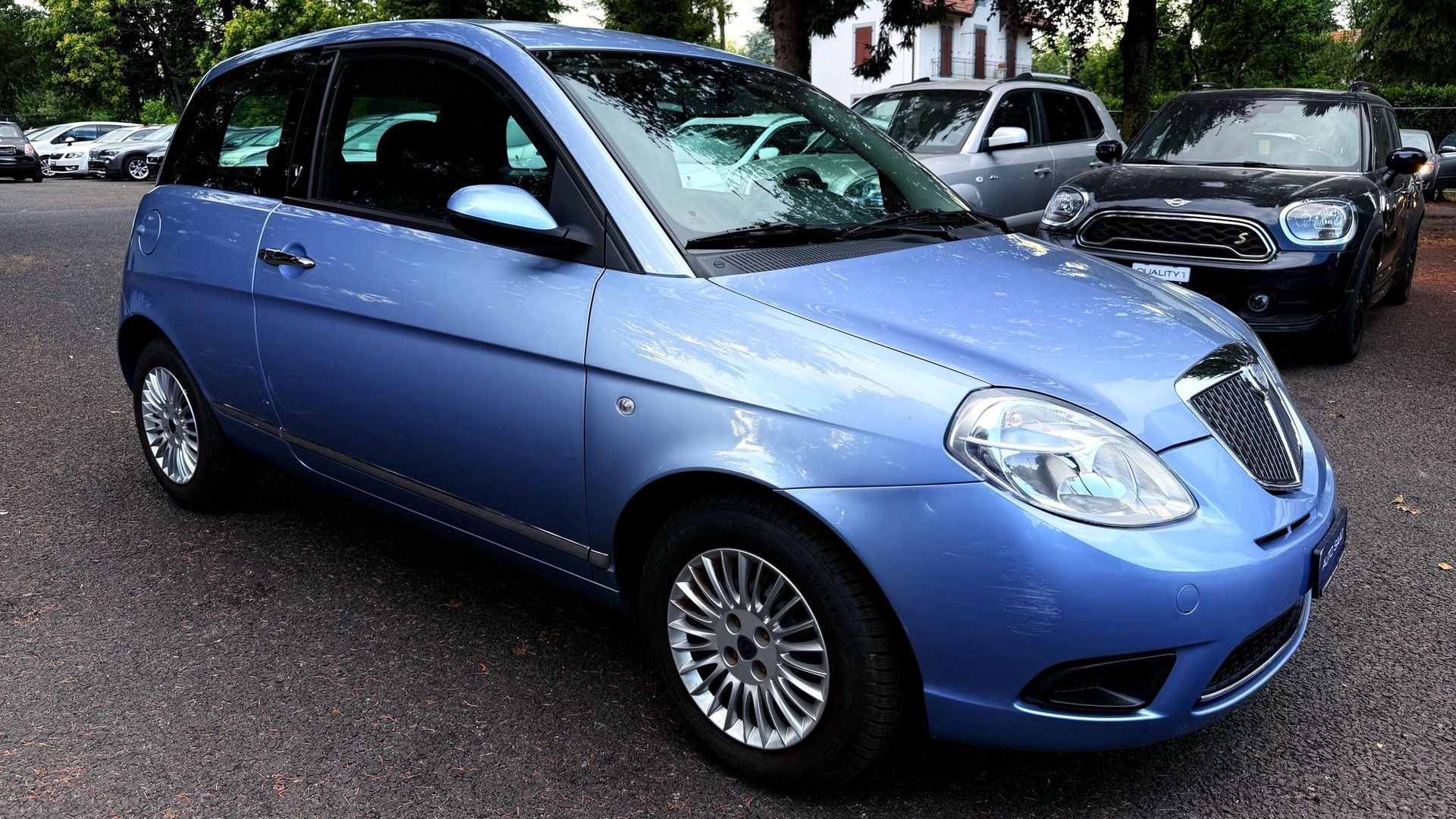 LANCIA Ypsilon 1.4 Argento-image-1