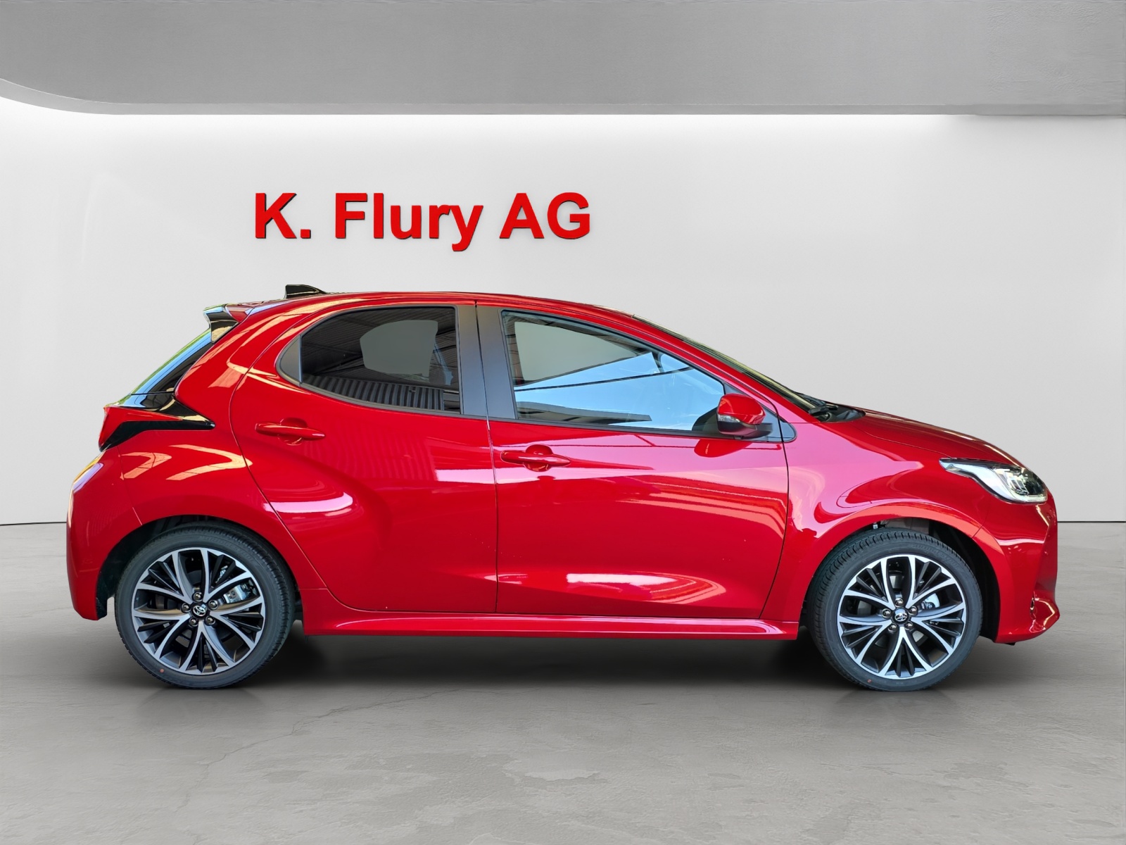 TOYOTA Yaris 1.5 VVT-i HSD Trend-image-5