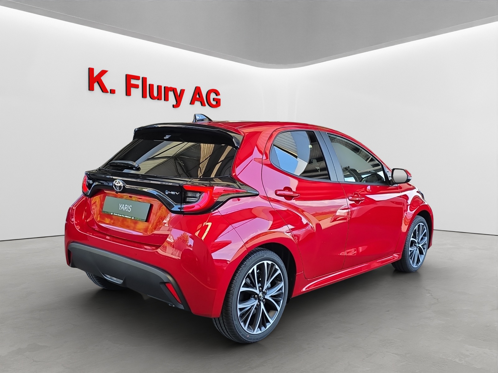 TOYOTA Yaris 1.5 VVT-i HSD Trend-image-4
