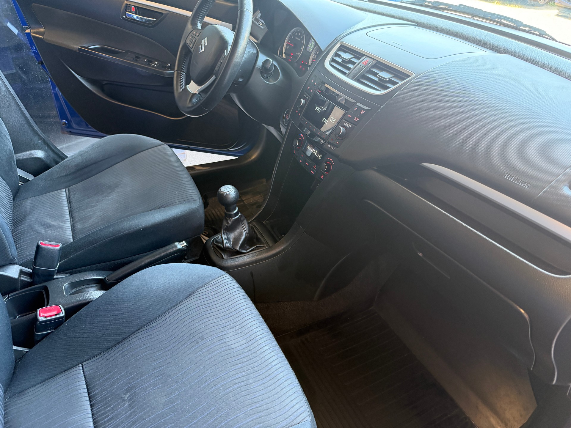 SUZUKI Swift 1.2i 16V GL Top Piz Sulai 4x4-image-8