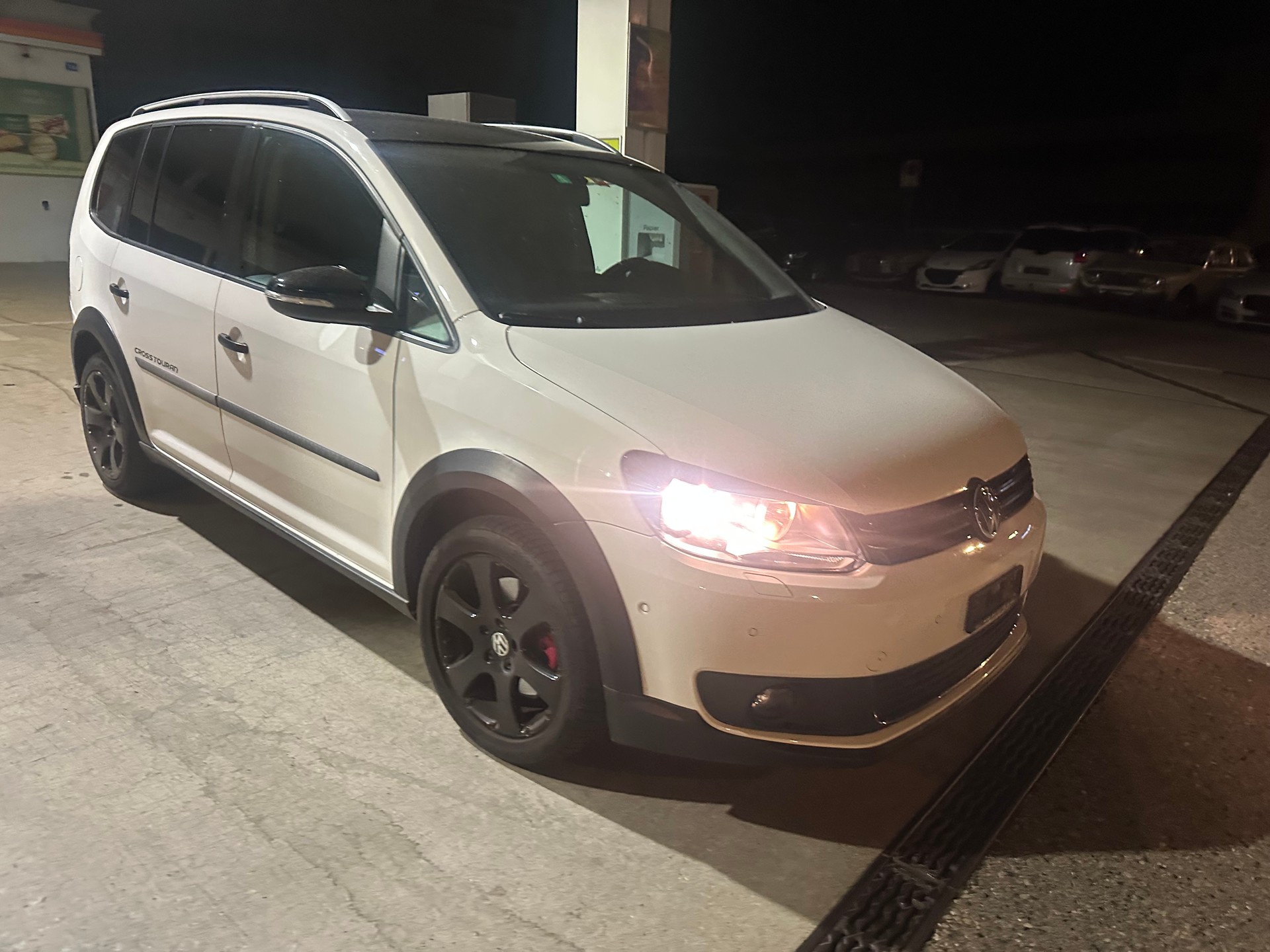 VW Touran 1.4 TSI Team-image-2