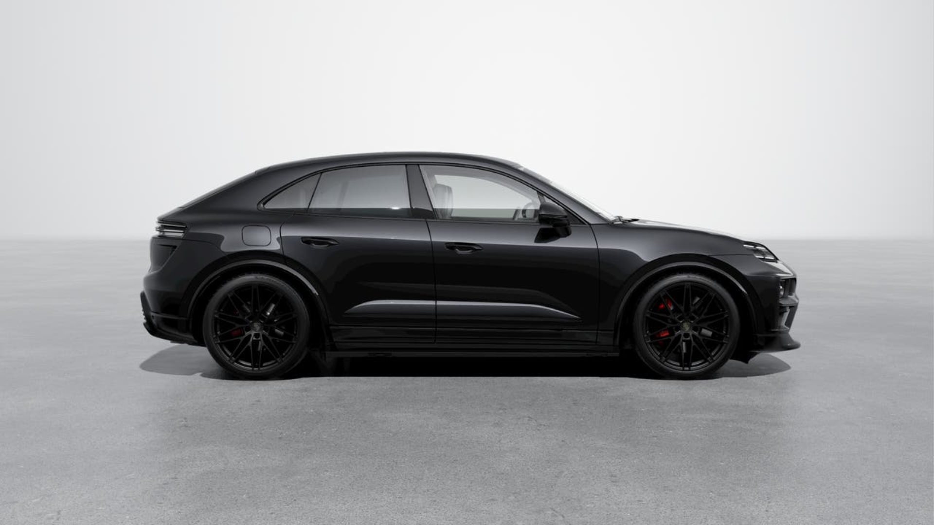 PORSCHE Macan Turbo-image-5