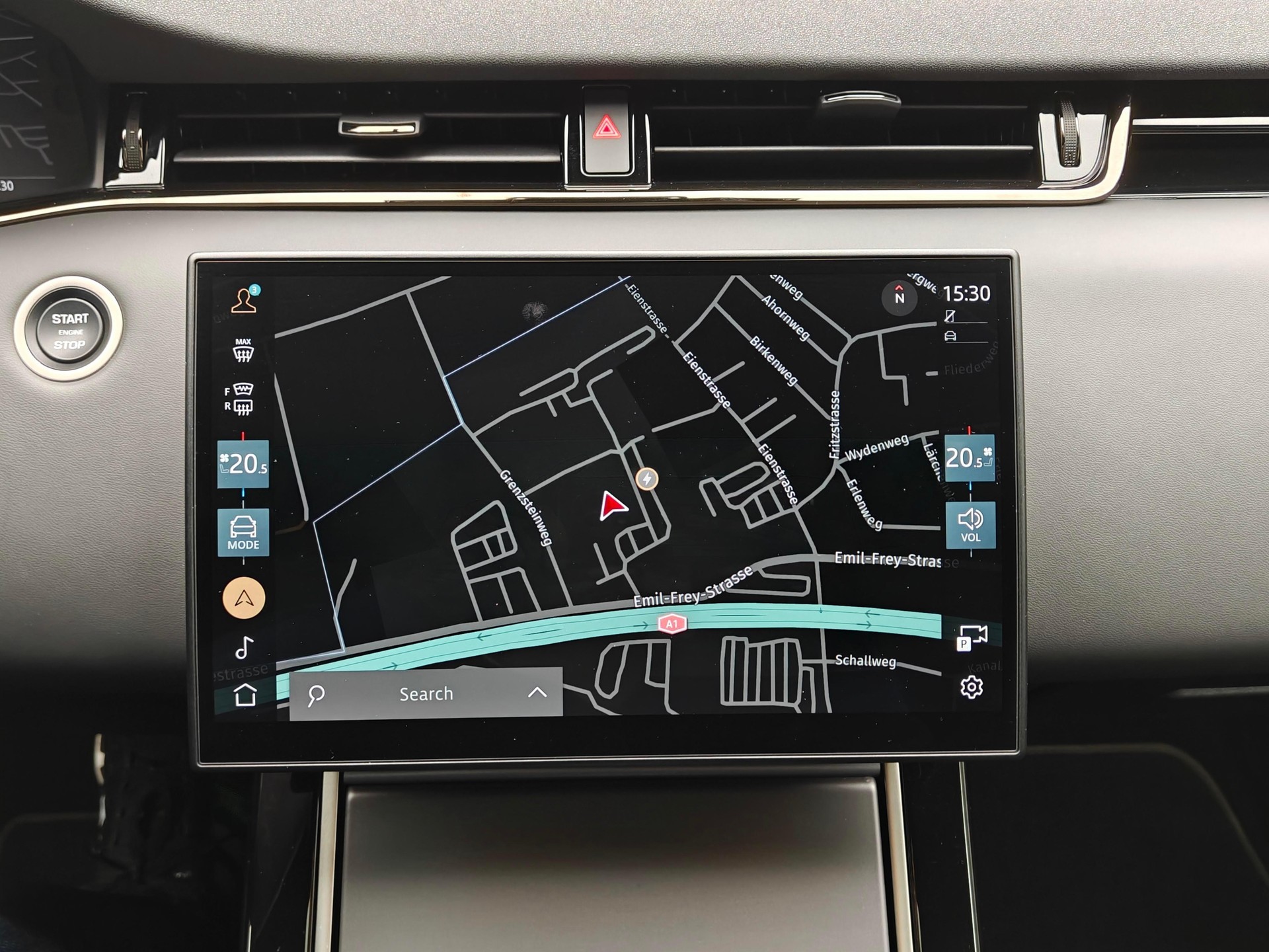 LAND ROVER Range Rover Evoque 1.5 T 270e Dynamic HSE-image-11