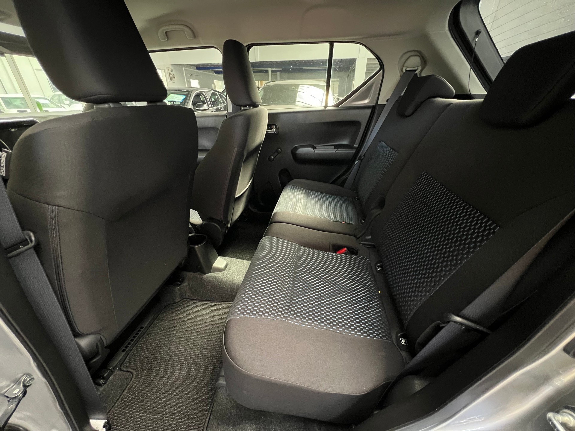SUZUKI Ignis 1.2i Generation Hybrid-image-9