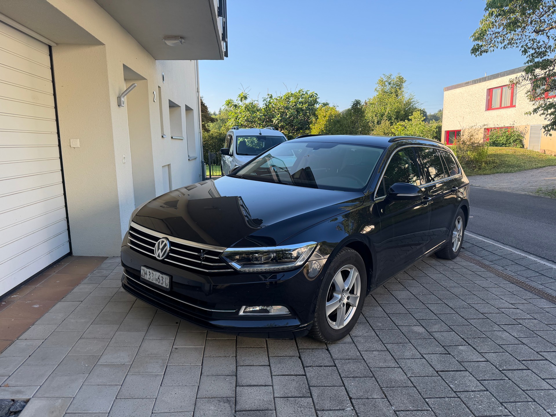 VW Passat Variant 2.0 TDI SCR BMT Comfortline DSG-image-4