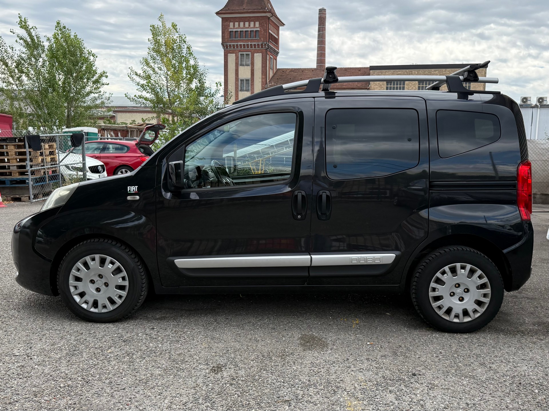 FIAT Qubo 1.3 JTD Trekking-image-4
