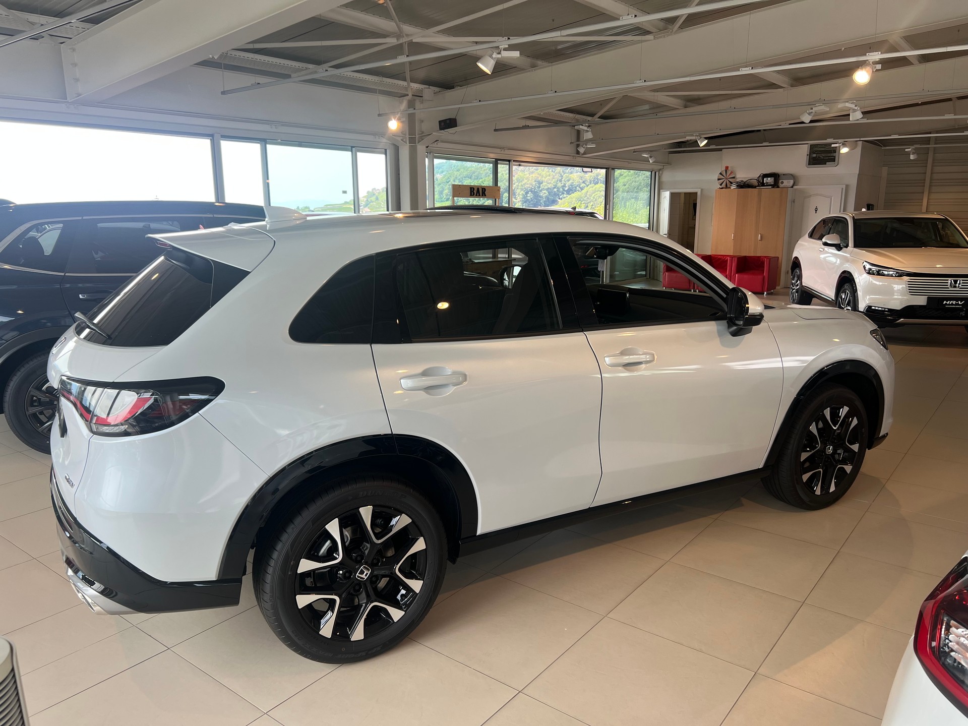 HONDA Advance-image-1