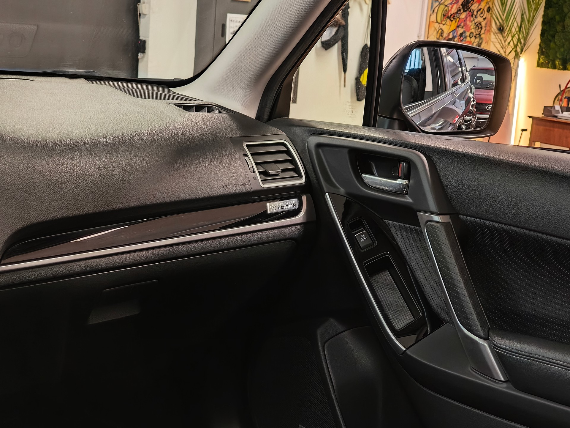 SUBARU Forester 2.0D Luxury Lineatronic-image-22
