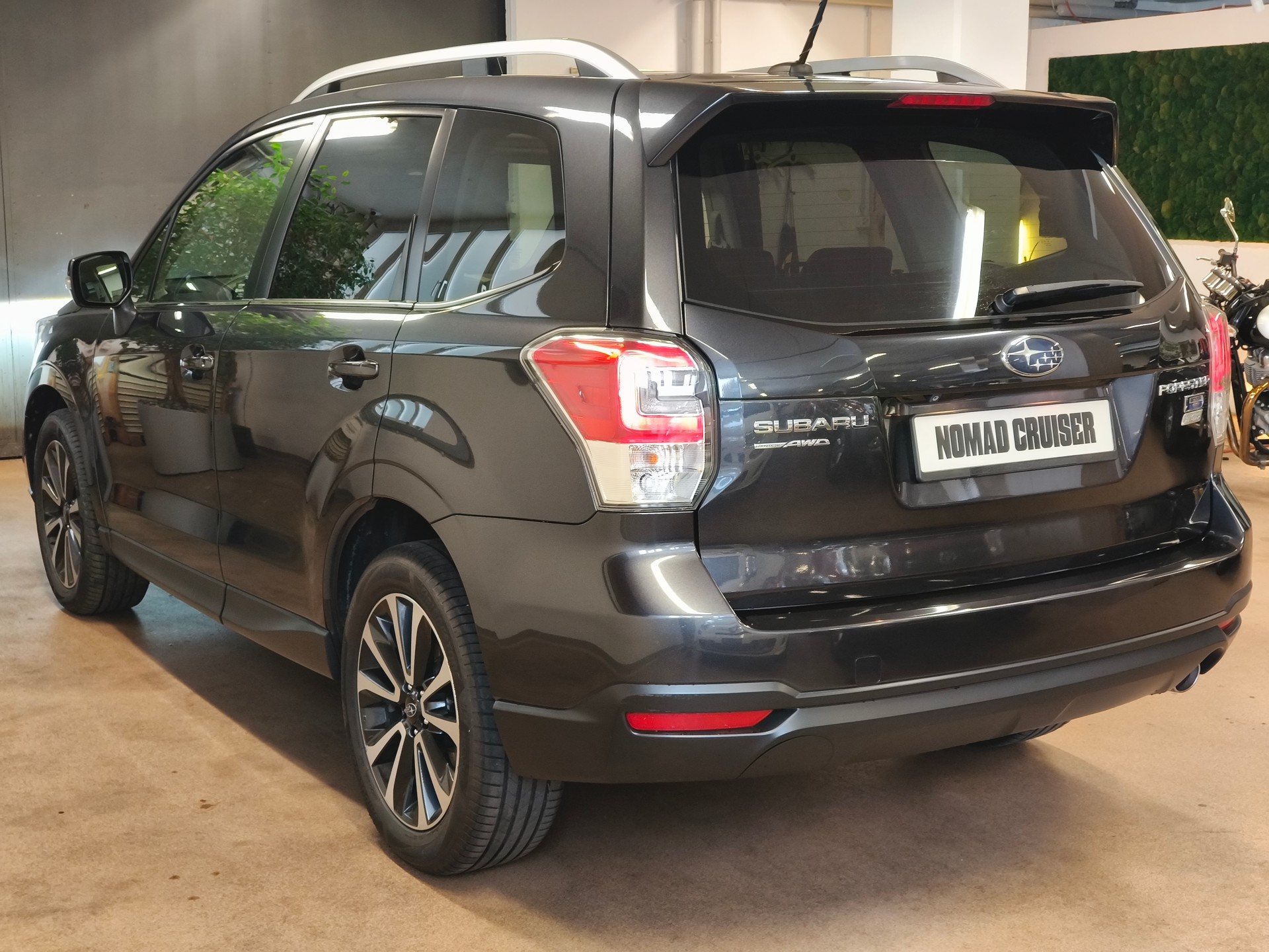 SUBARU Forester 2.0D Luxury Lineatronic-image-11