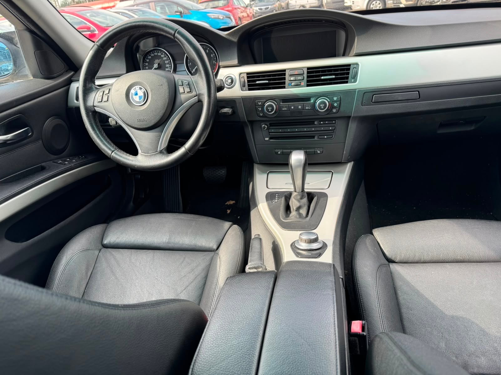 BMW 335xi Steptronic-image-8