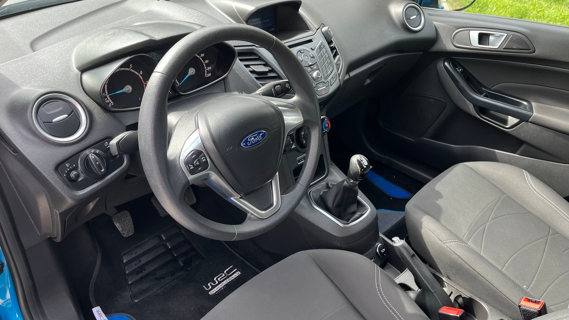 FORD Fiesta 1.0 Trend-image-8