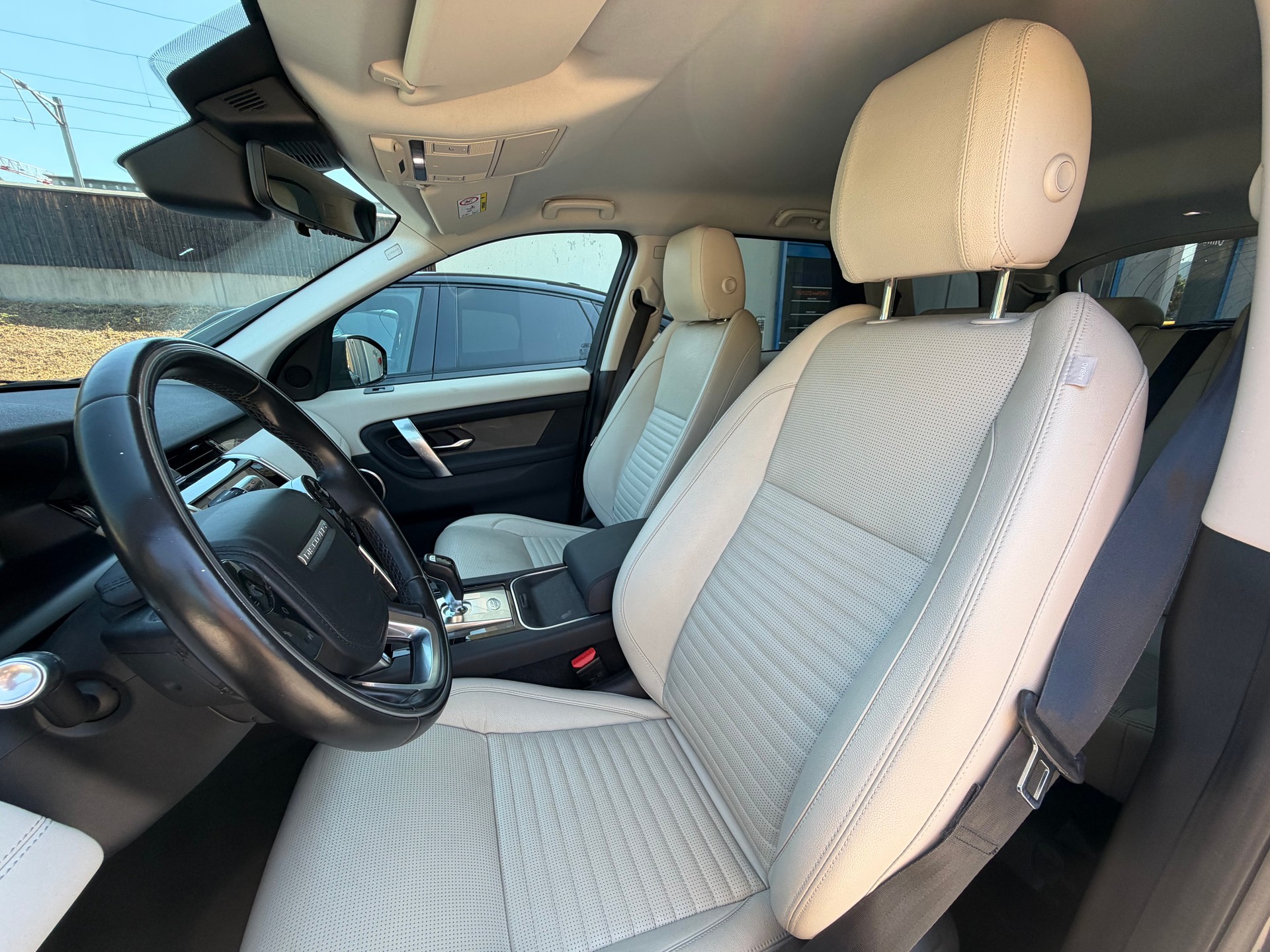 LAND ROVER Discovery Sport P200 2.0 Si4 MHEV S AT9-image-8