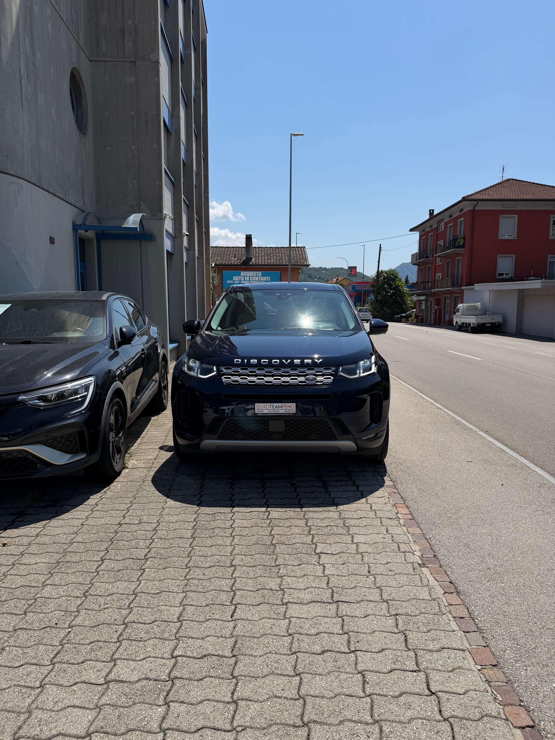 LAND ROVER Discovery Sport P200 2.0 Si4 MHEV S AT9-image-1
