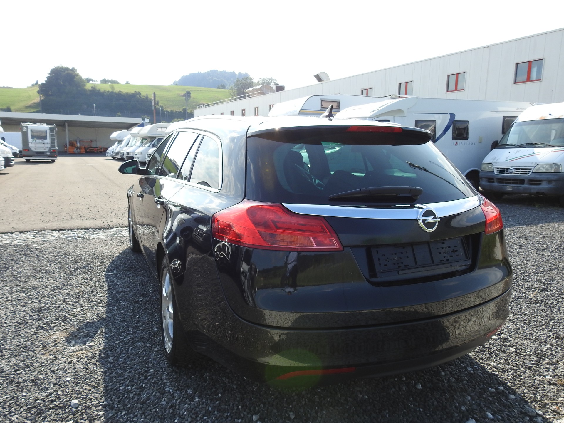 OPEL Insignia Sports Tourer 1.6 Turbo Cosmo-image-3