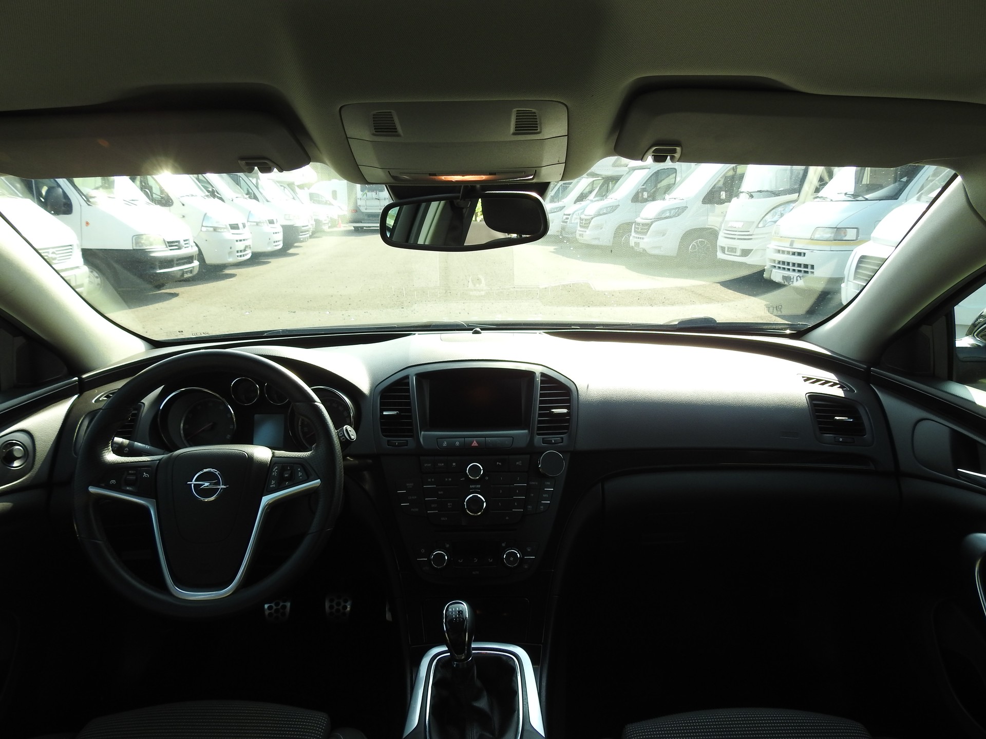 OPEL Insignia Sports Tourer 1.6 Turbo Cosmo-image-15