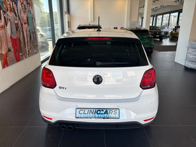 VW Polo 1.8 TSI GTI-image-6