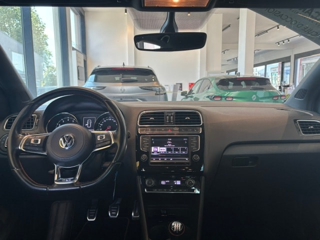 VW Polo 1.8 TSI GTI-image-10