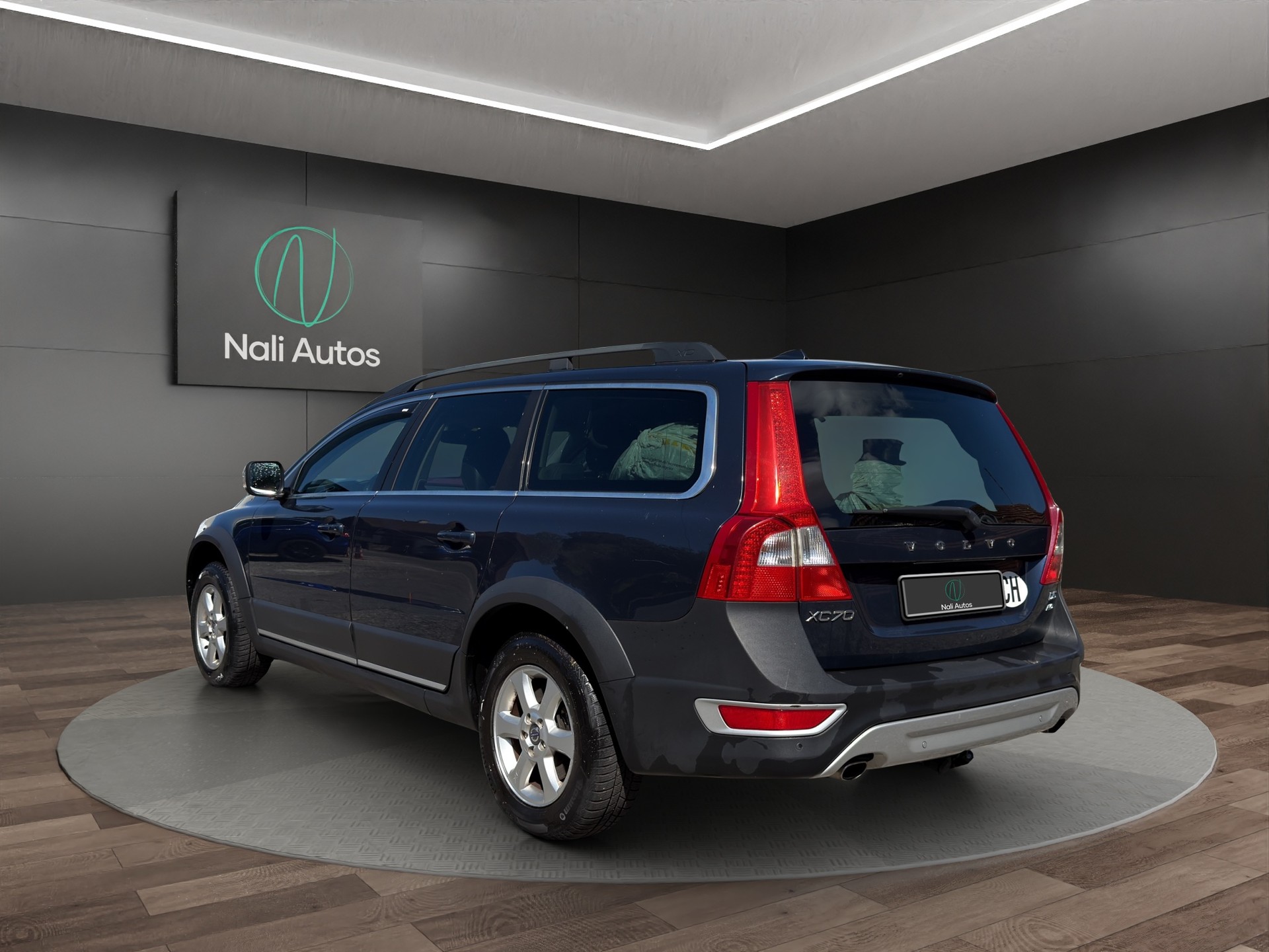 VOLVO XC70 D5 AWD Summum Geartronic-image-15