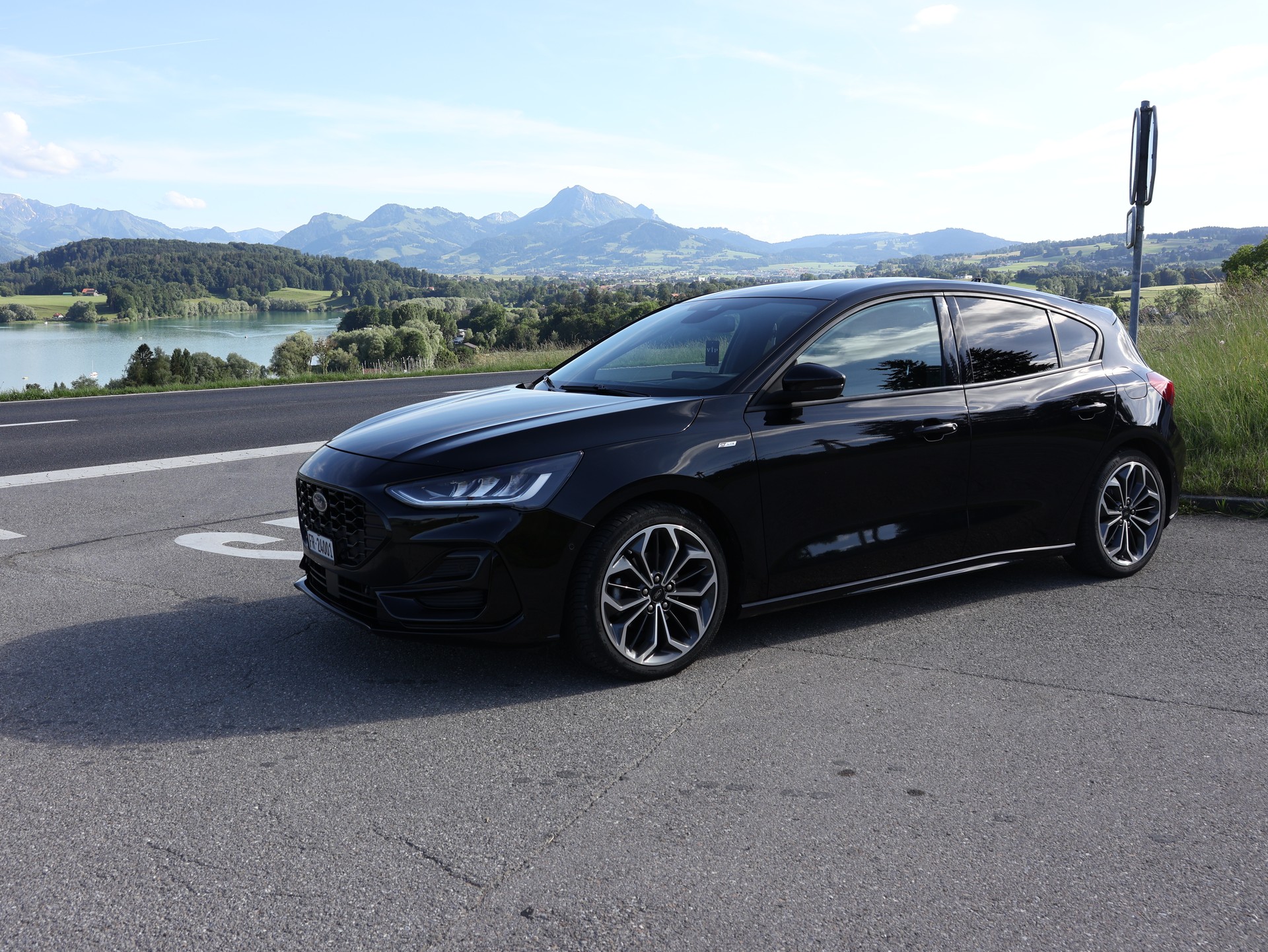 FORD 1.0i EcoB Hybrid 155 ST-Line-image-0