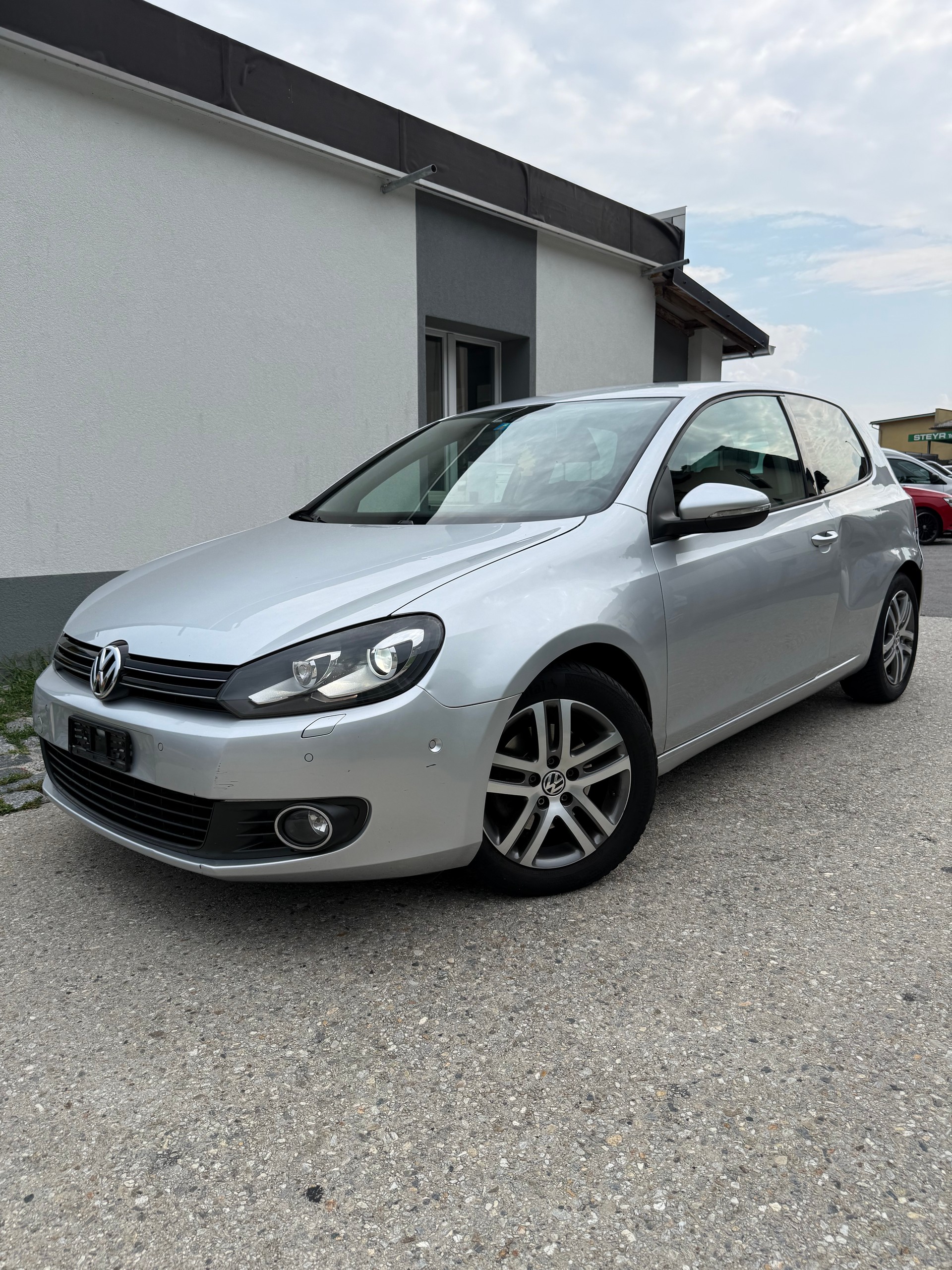 VW Golf 1.4 TSI Comfortline DSG-image-1