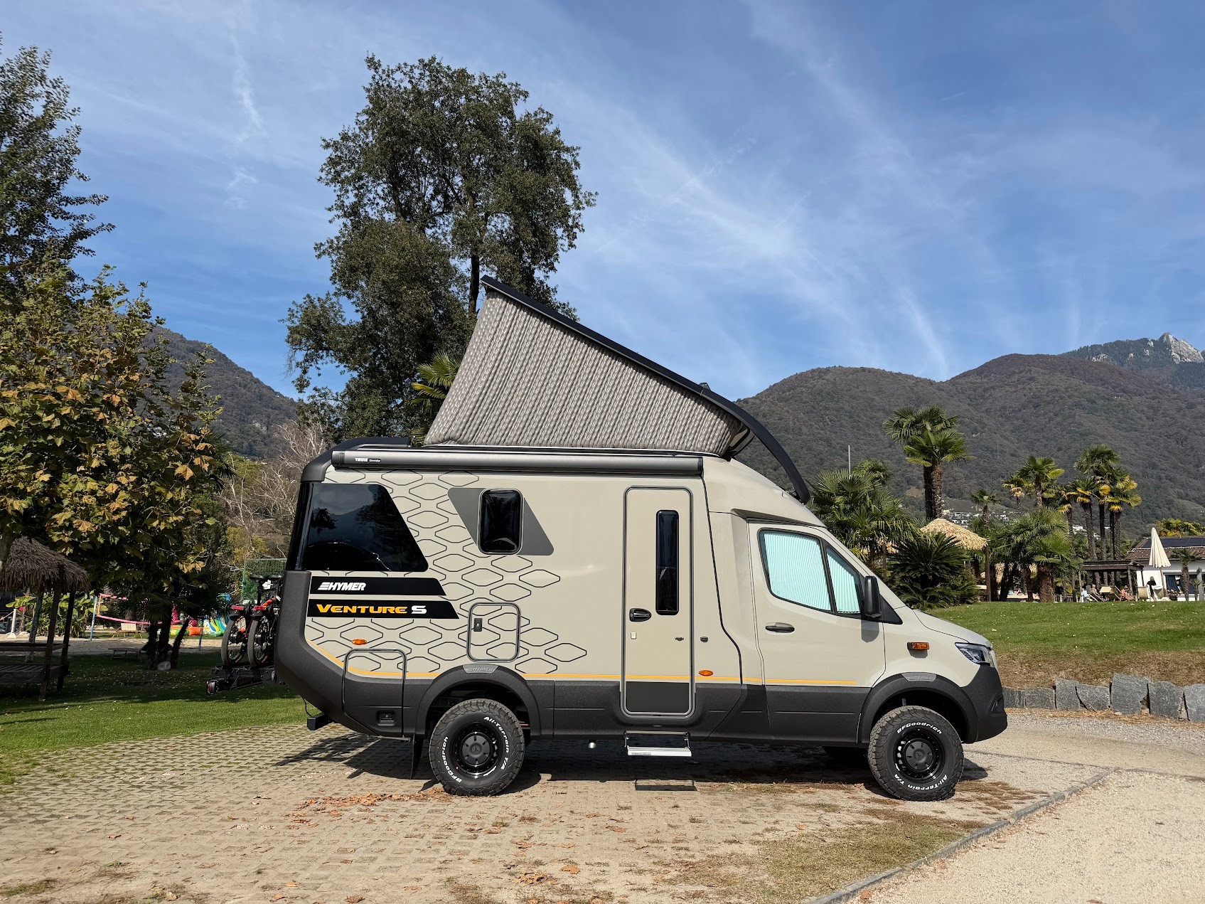 MERCEDES-BENZ Sprinter 419 CDI Hymer Venture S-image-0