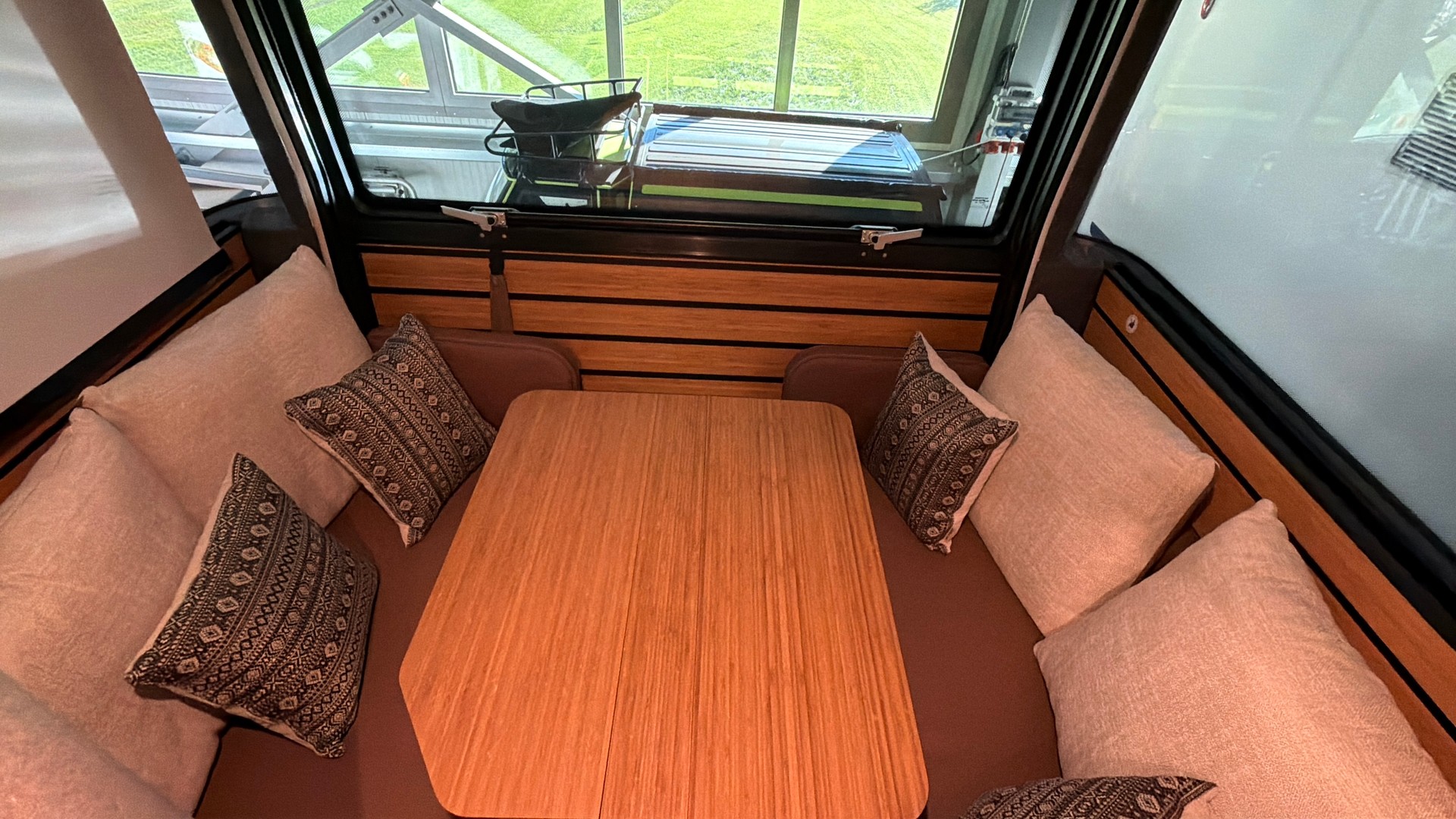 MERCEDES-BENZ Sprinter 419 CDI Hymer Venture S-image-6