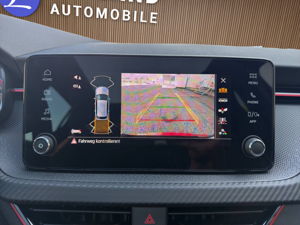 SKODA Kamiq 1.5 TSI Monte Carlo DSG-image-18