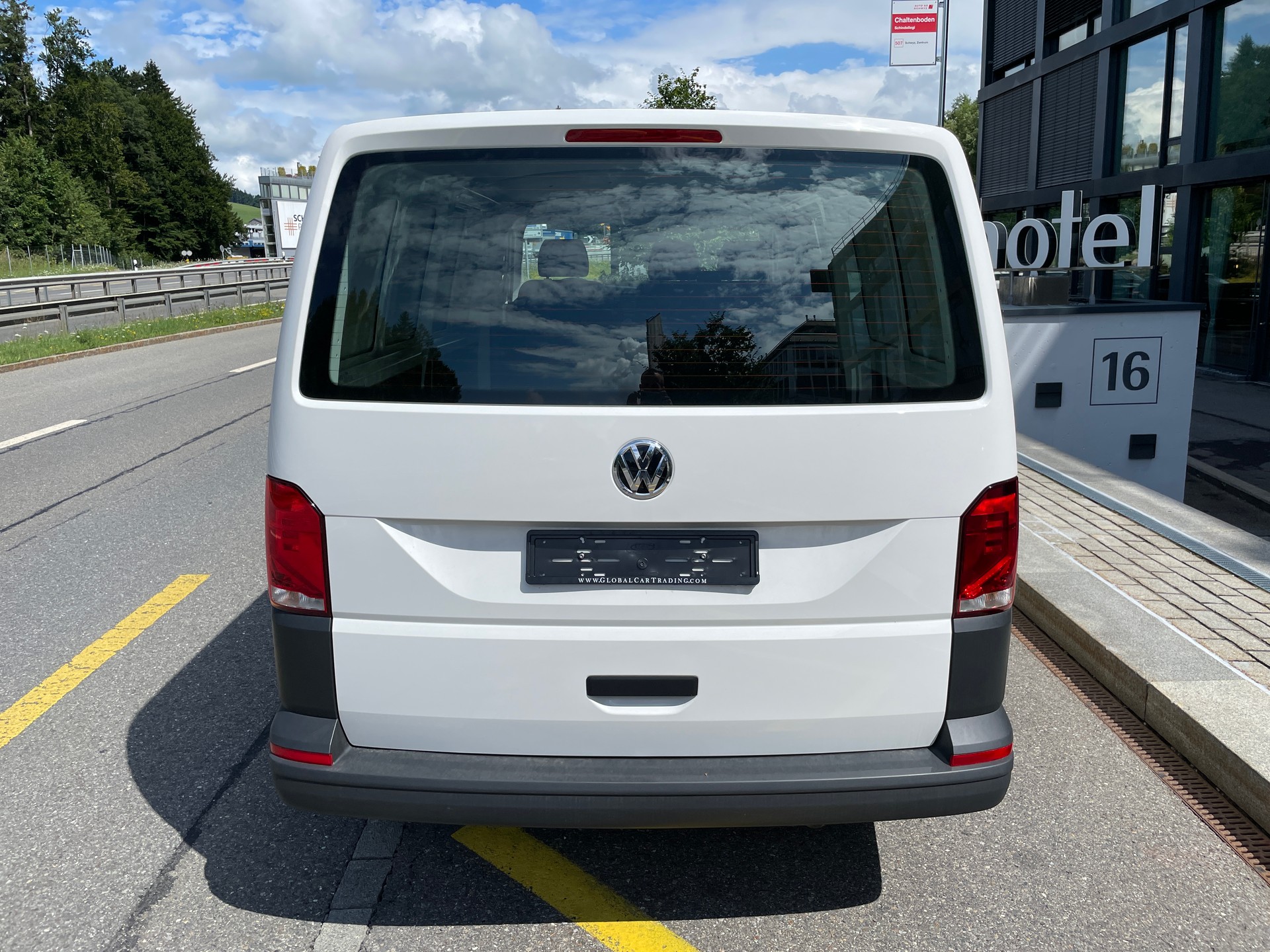 VW T6.1 2.0 TDI 4Motion DSG Langer Radstand-image-6