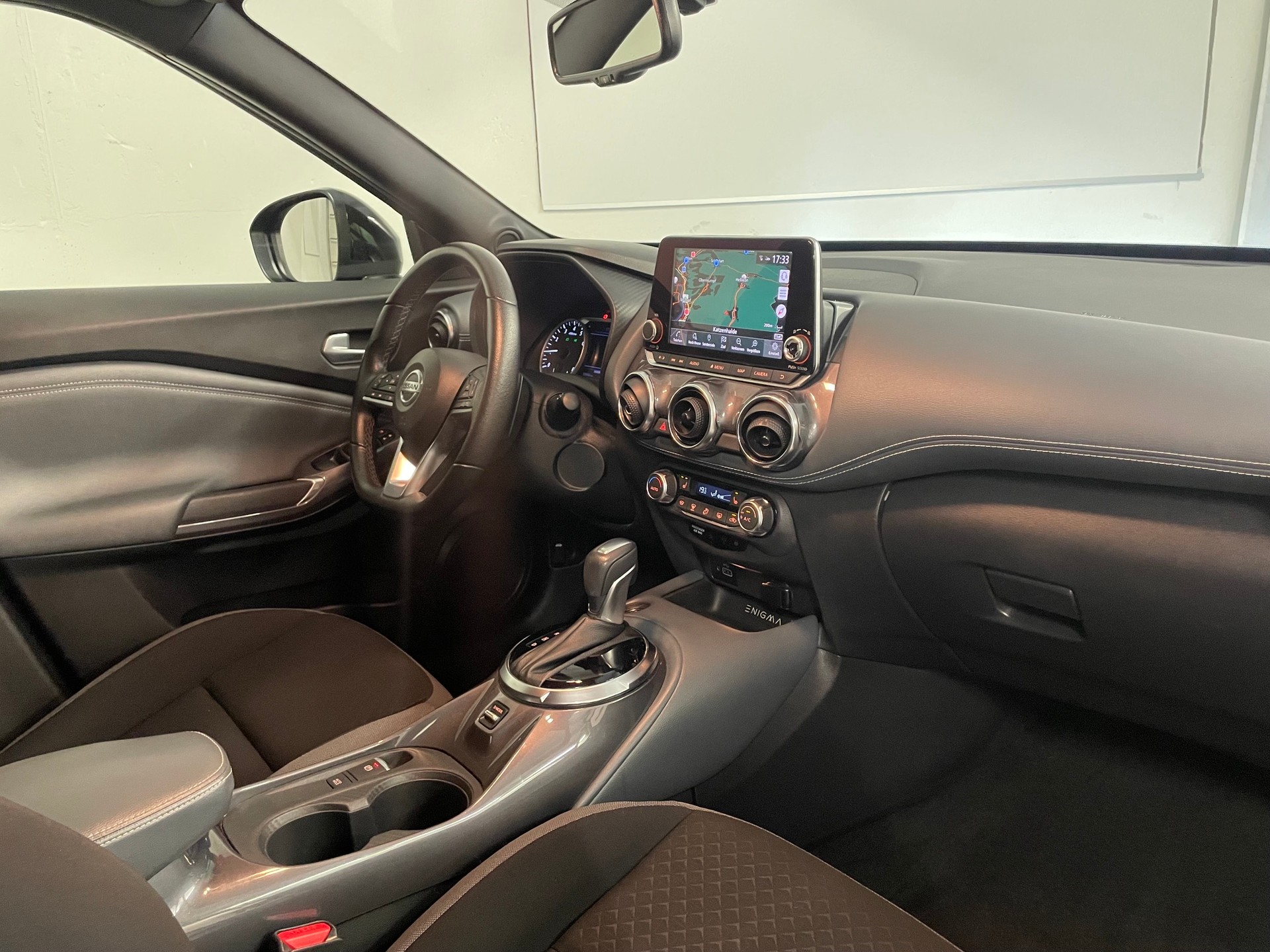 NISSAN Juke 1.0 DIG-T Enigma DCT-image-12